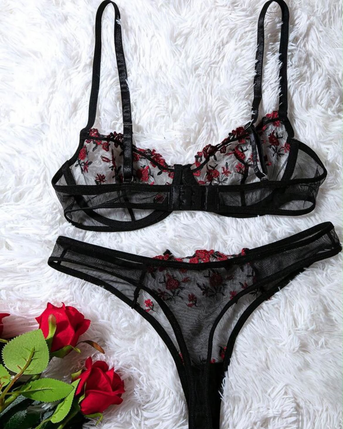 GHT21116 Red